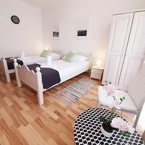 *** Hotel Roko Croazia